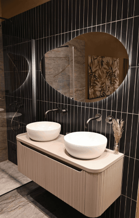 Sanitair badkamer met spiegel
